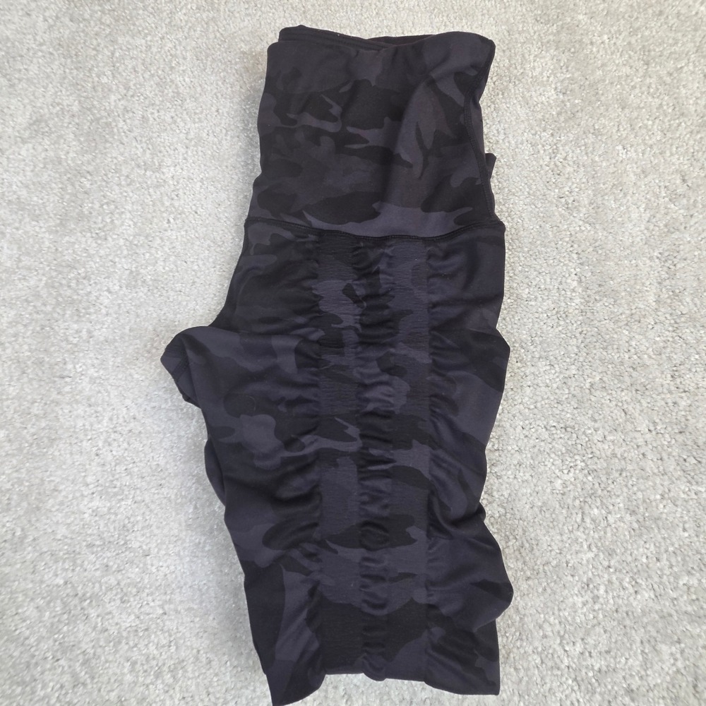 Sweetflexx Women's High Rise Resistance Band Leggings Size 8 Black Gray Camo